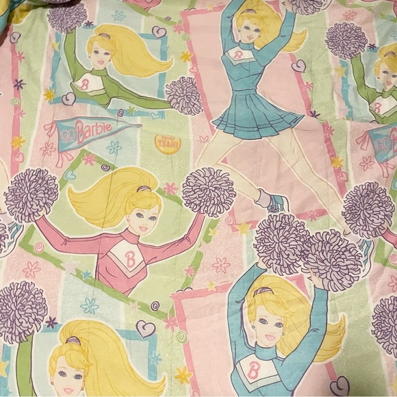 Vintage 1998 Barbie Cheer Leader Reversible Comforter - Picture 2 of 16
